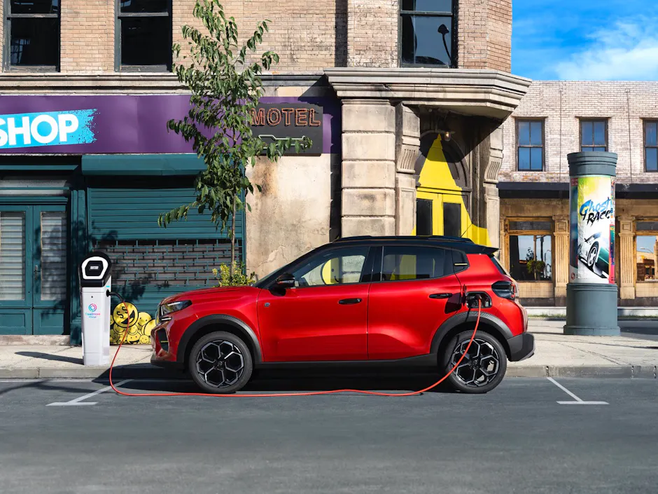 Citroen ë-C3 en train de charger