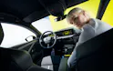 Opel Astra Sports Tourer GSe inside women