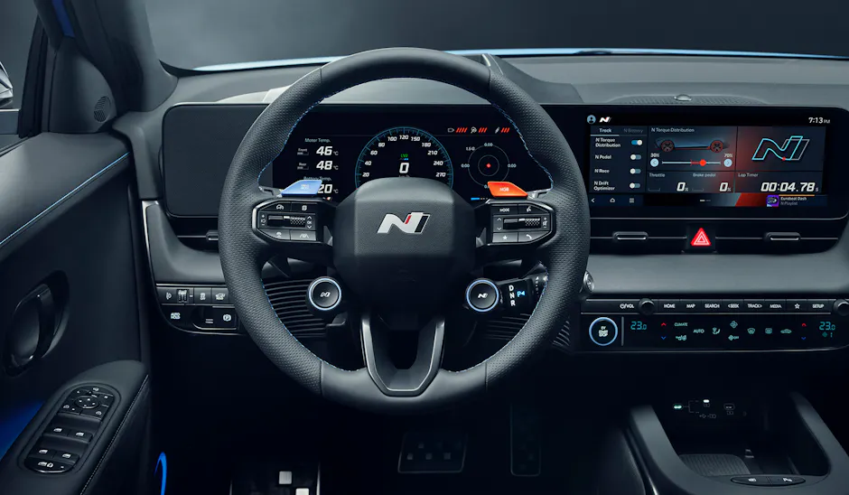 IONIQ+5+N_Studio_Interior_02