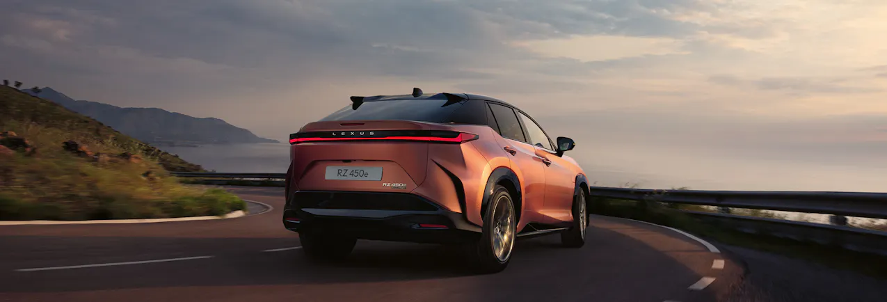 Lexus RZ 2024