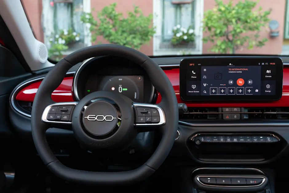  New 600e RED