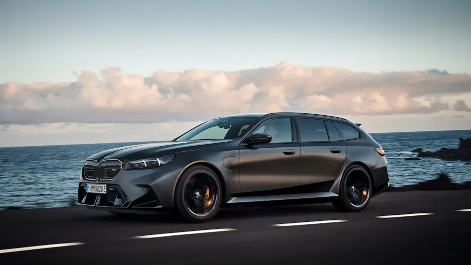 BMW M5 von der Seite