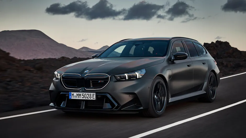 BMW M5 von der Seite