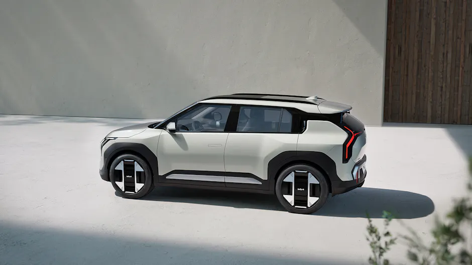 Neuer Kia EV3 von der Seite
