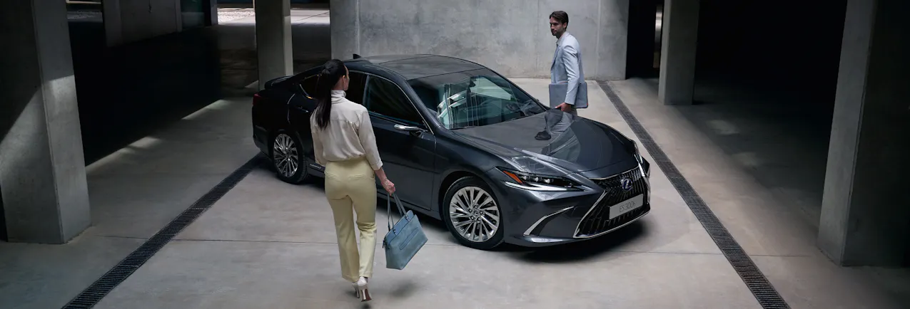 Lexus ES 2024
