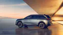 Nouvelle Peugeot E-5008 vue de côté à l'arrière