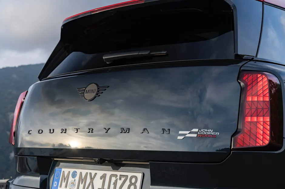 MINI Countryman John Cooper Works Heckscheibe