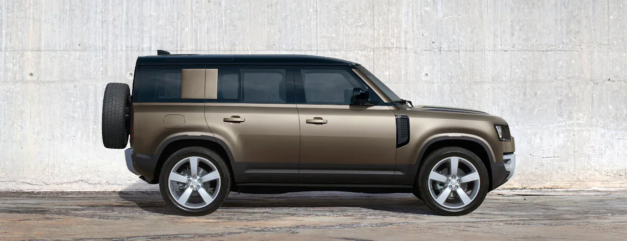 Land Rover Defender 110