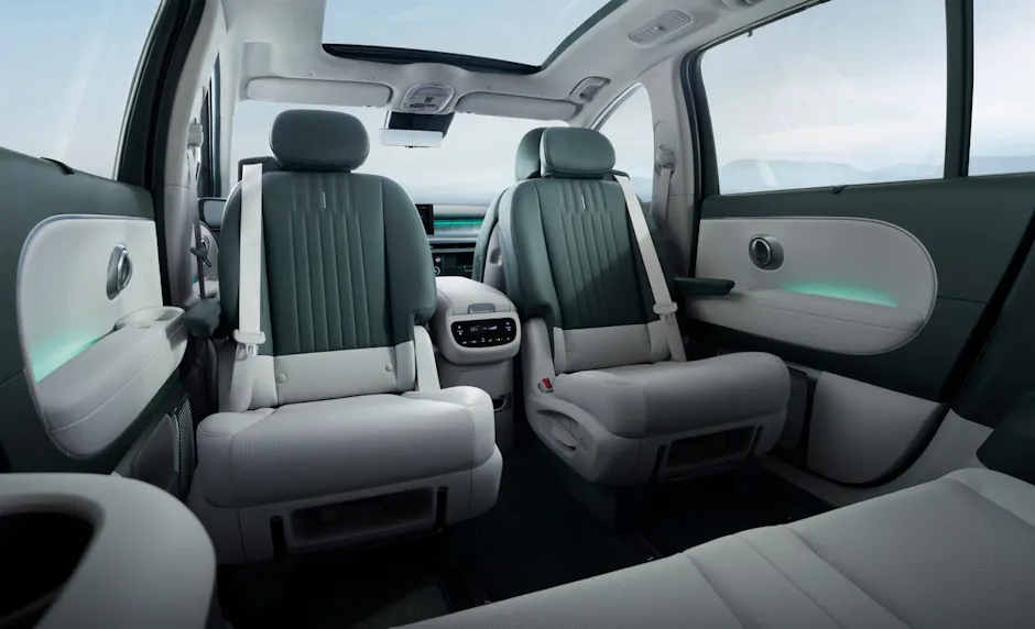 Hyundai IONIQ 9 panchina per sedili posteriori