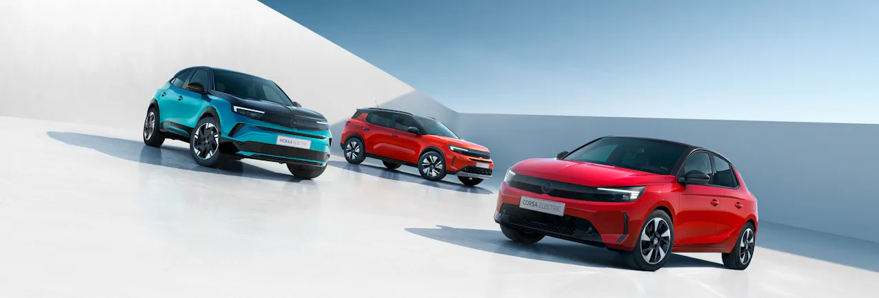 Opel Corsa rossa, Mokka blu, Frontera arancione, offerte Opel