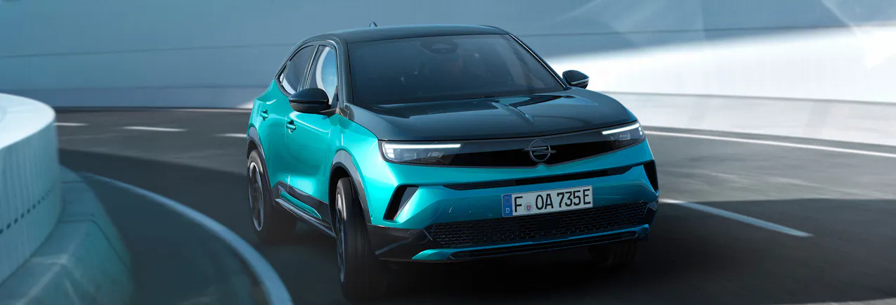 Nuova Opel Mokka in blu