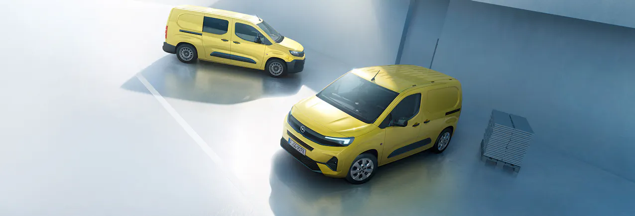 Opel Combo Cargo Electric version standard et double cabine en jaune