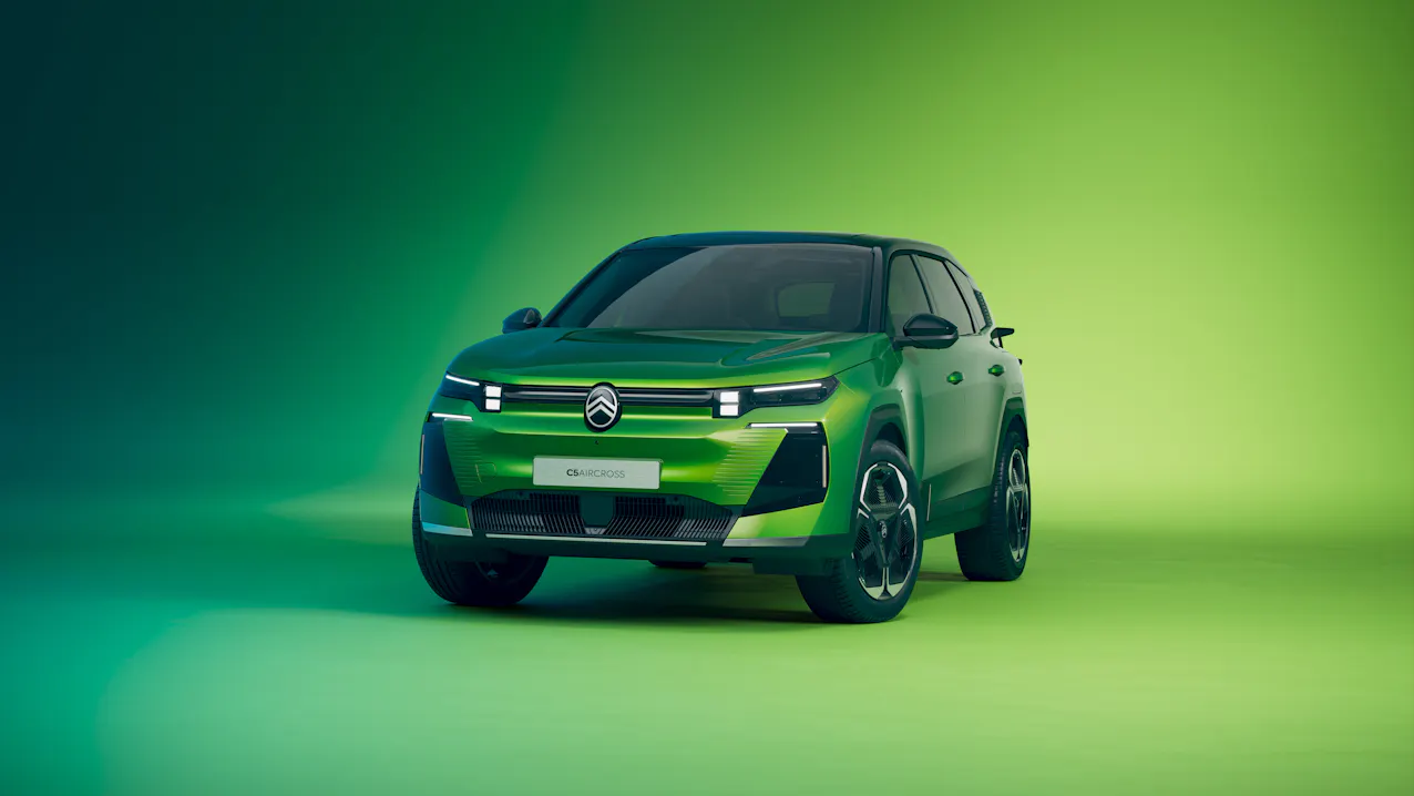 Frontansicht mit neuer Citroën-Lichtsignatur