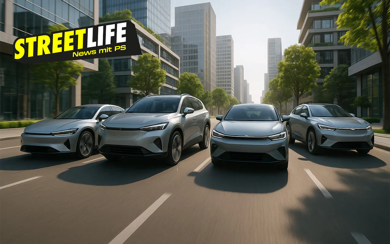 Plusieurs voitures électriques modernes sans marque circulent dans un paysage urbain caractérisé par une architecture moderne et un environnement verdoyant.