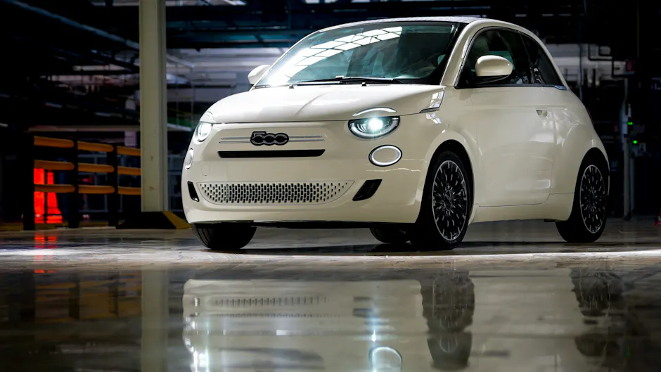 Das ehrwürdige Fiat-Werk Mirafiori mit seiner neu eingerichteten, hochmodernen Fertigungslinie