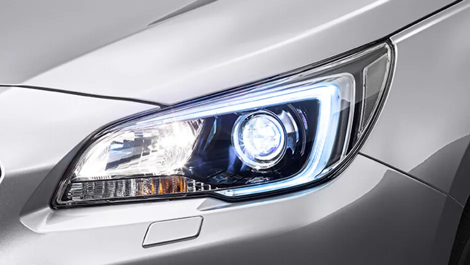 Faro anteriore Subaru
