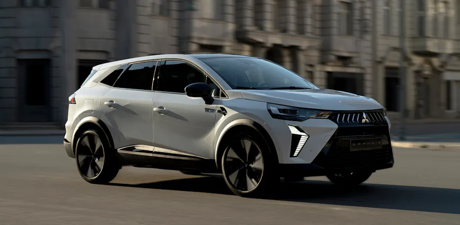 Weisser Mitsubishi