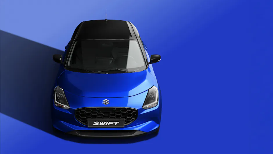 Suzuki Swift en bleu avec toit noir
