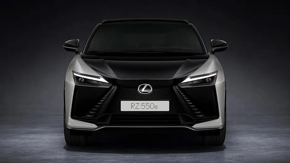 Lexus RZ 550e