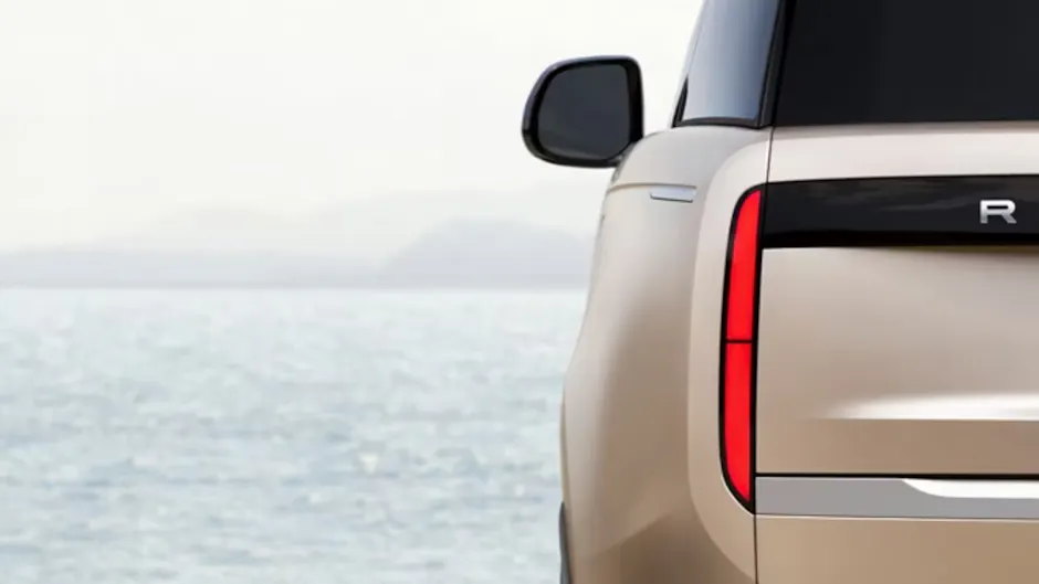 Range Rover und Meer