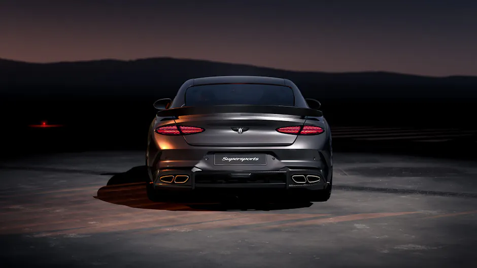 Heckansicht des Bentley Supersports.