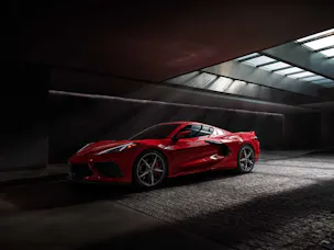 Roter Corvette Sport von aussen
