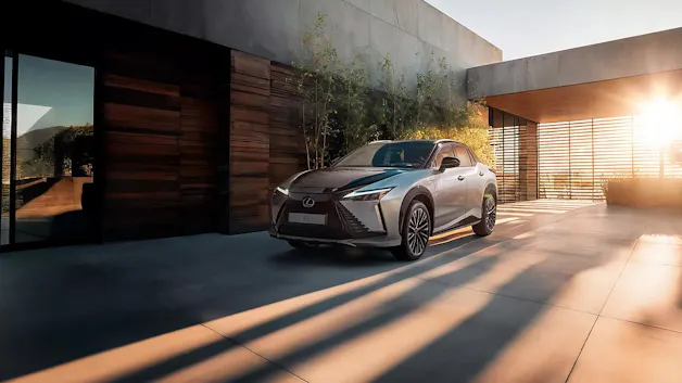 Lexus RZ Aussen