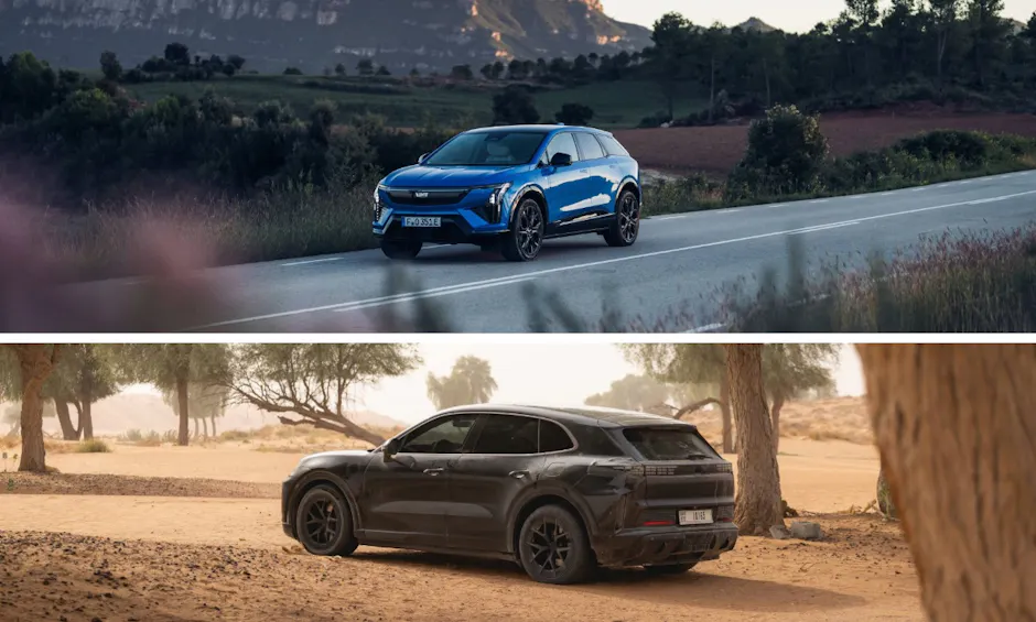 Ein blauer Cadillac Optiq und ein schwarzer Porsche Cayenne Electric