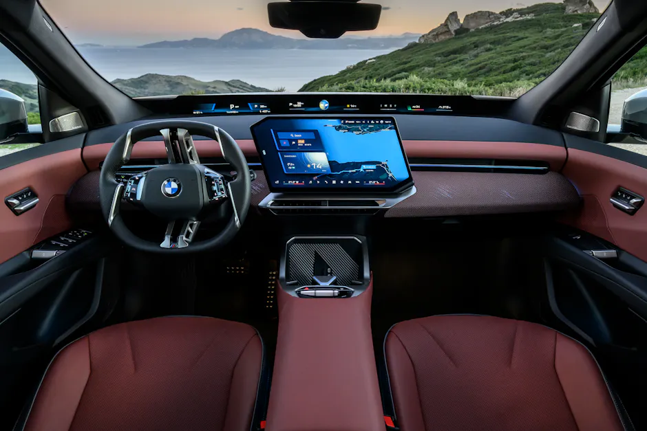 Abitacolo della BMW iX3
