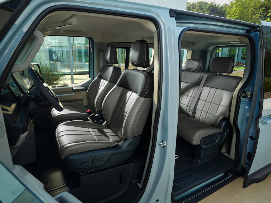 PV5_Passenger_ Interior_Seat_