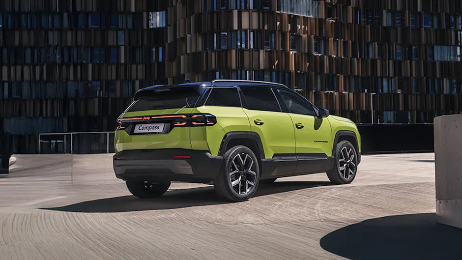 Carmarket_Jeep_Compass_1920x1080_Bild_2