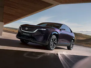 MAZDA CX6e