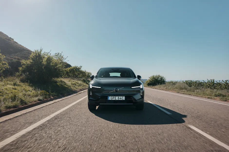 Der neue Volvo EX60 von Vorne