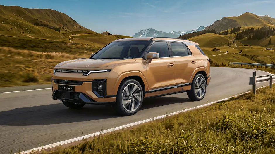 Des lignes de coupé, le confort d'un SUV et une transmission 4x4 : KGM Actyon.