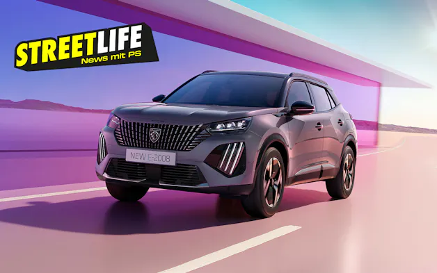 Grauer Peugeot E-2008 mit Streetlife Logo