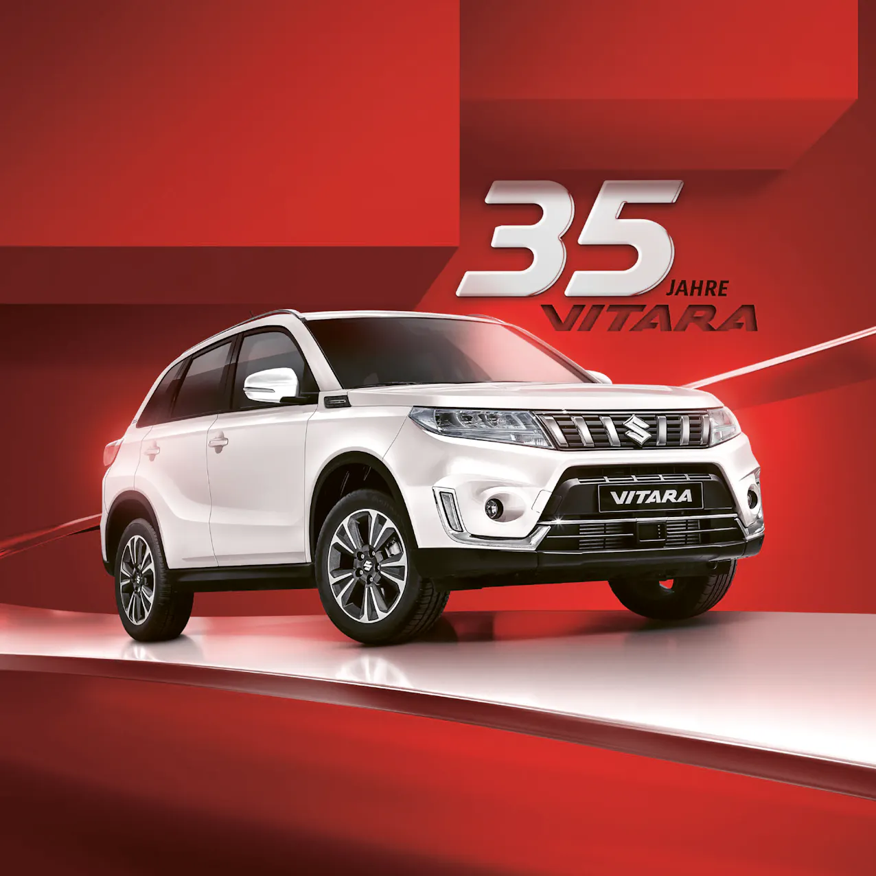 Suzuki Vitara in Weiss, 35 Jahre