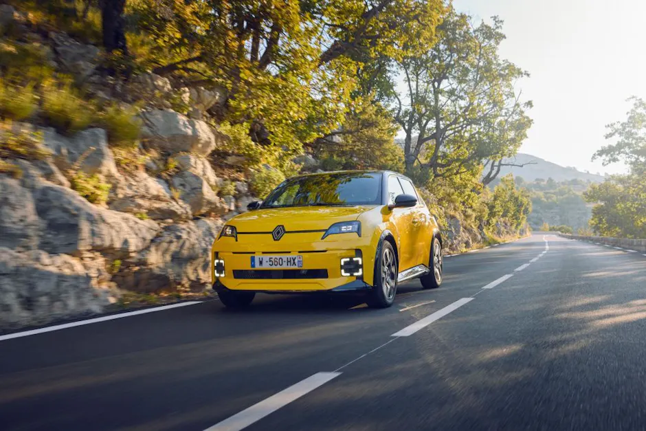 1° posto: Renault R5 E-Tech