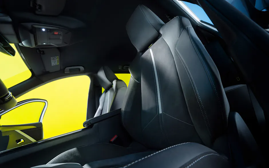 Opel Astra Sports Tourer GSe inside