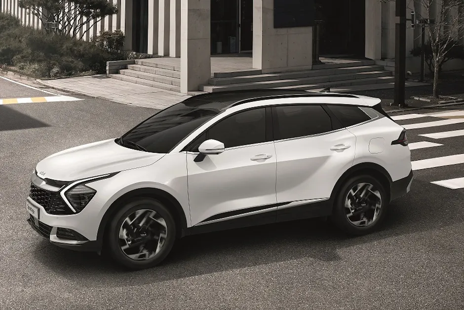 KIA SUV Sportage side