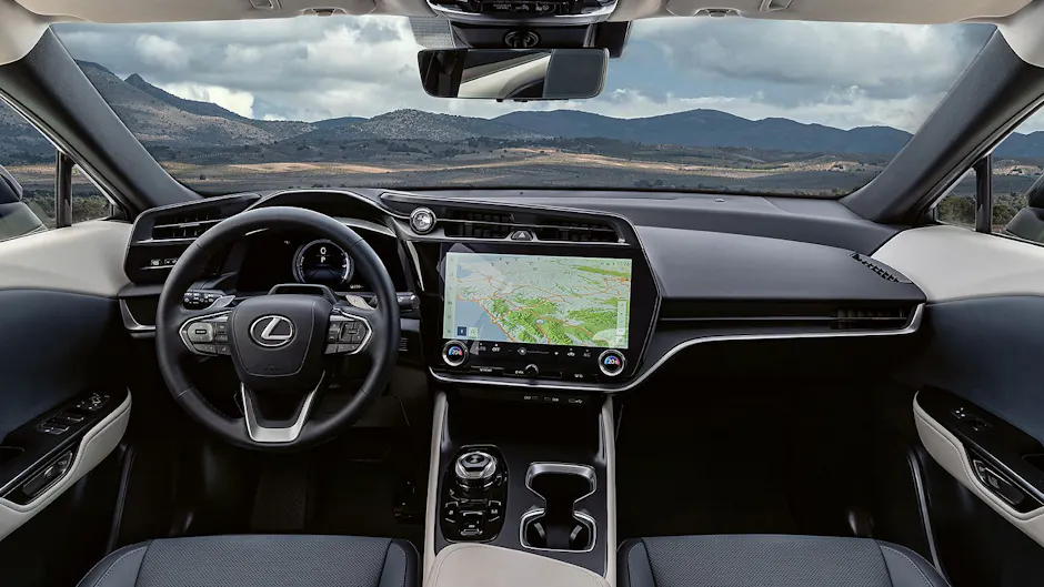 Lexus RZ 450e Cockpit