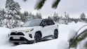 Weisser Toyota RAV4 von aussen