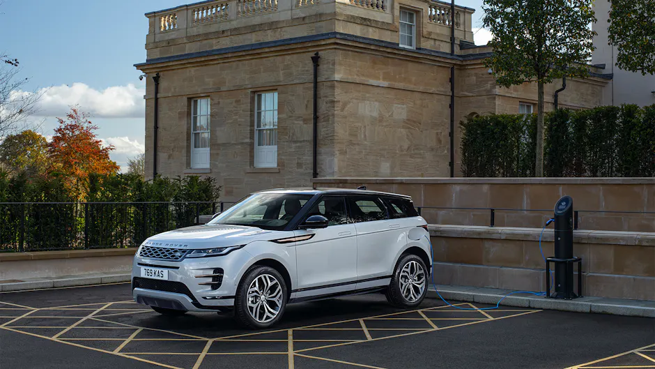 Range Rover Plug-In-Hybrid