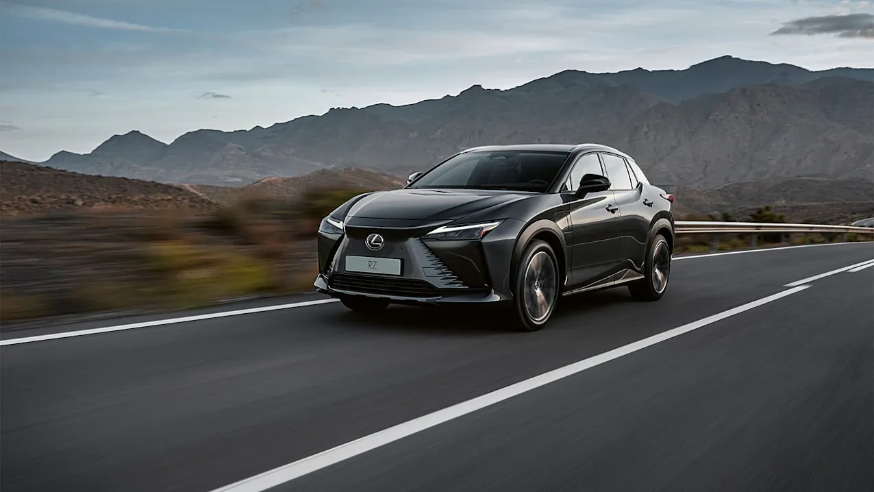 LEXUS RZ 450e