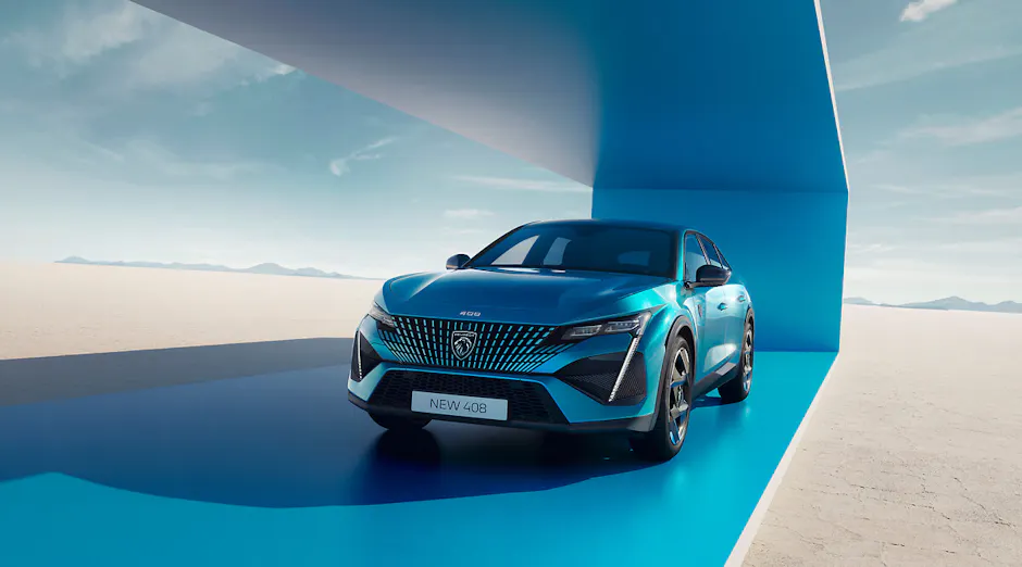 Nouvelle Peugeot 408 en bleu