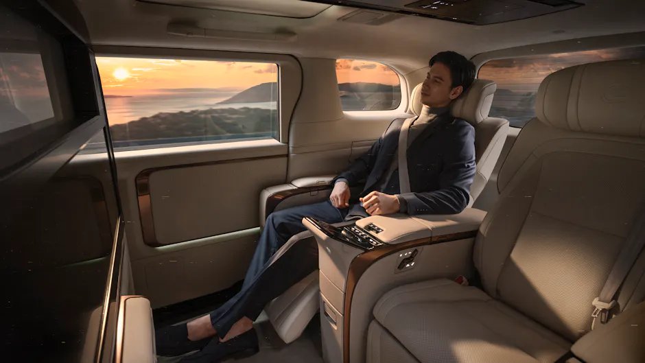 LEXUS LM Interieur